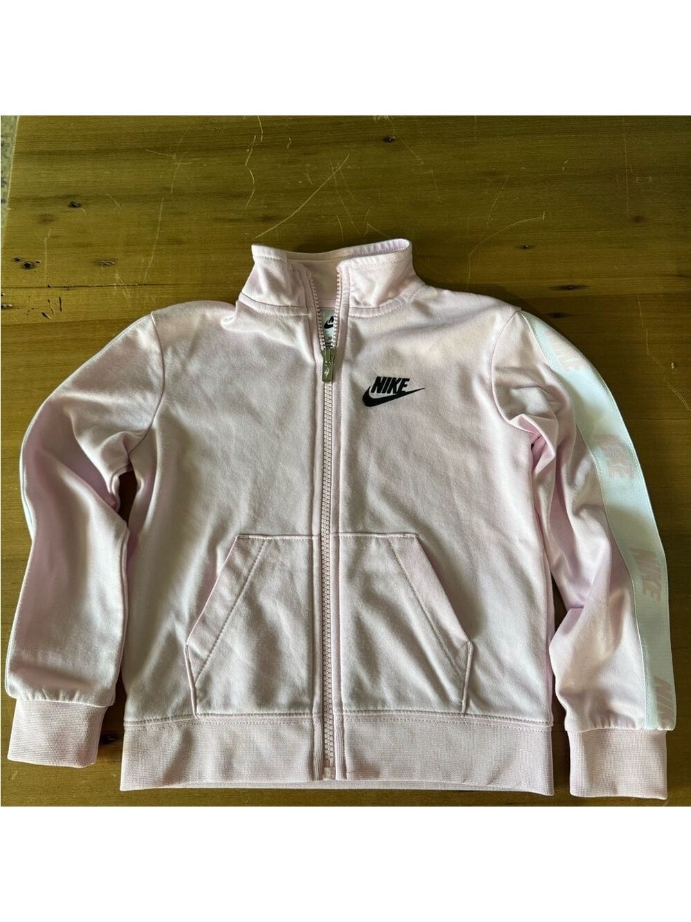 Girls Nike Pink Zip-Up Jacket with Pockets.  Size 3T (2-3years)